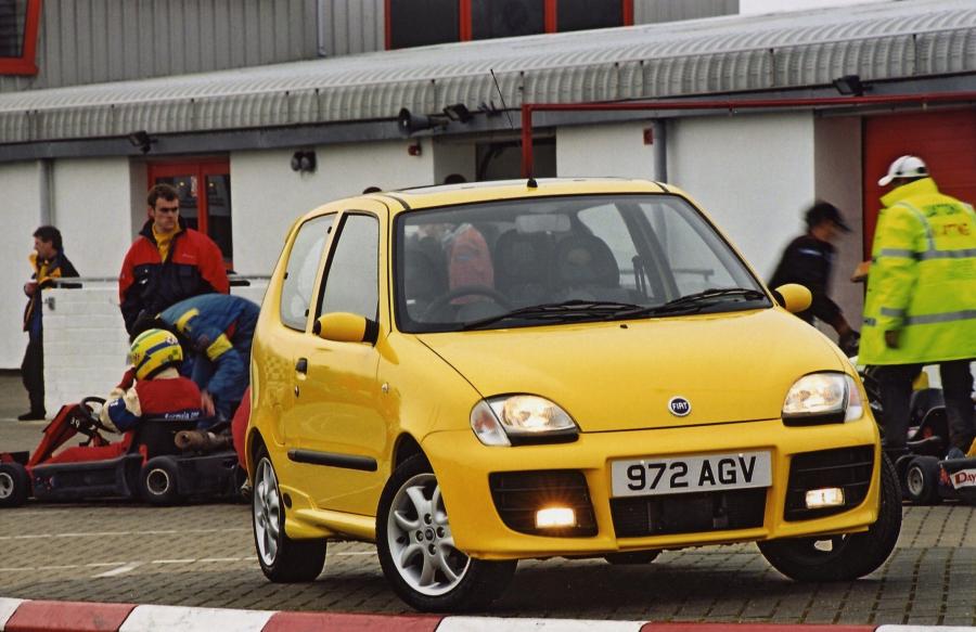  Fiat Seicento Michael Schumacher 2001 года  (фото 4 из 4)